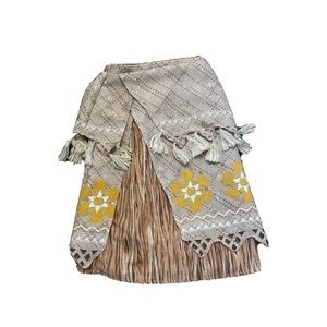 Disney store Moana skirt girls size 5/6